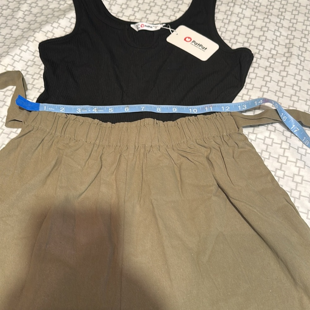 NWT PatPat WOMEN SKort ,
One Size medium
One size small
Sold separate - Picture 9 of 14